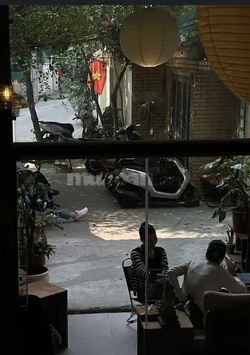 Sang Nhượng Quán Cà Phê Ngõ 6 Đặng Văn Ngữ