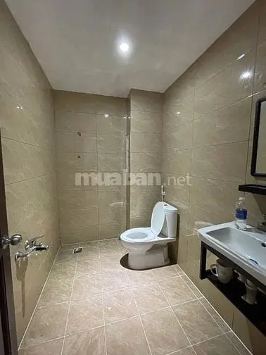 Cho Thuê Vp 120M2 Gồm 4 Phòng Lv -Kế Global City