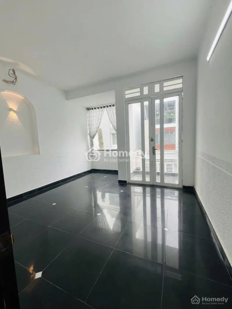 Bán Hoặc Cho Thuê Nhà Lâu Có 6 P Ngủ 4Wc Nhà Mới Đẹp Rộng Lộ 16M Vị Trí Nhà Gần Bệnh Viện Hoàng Mỹ