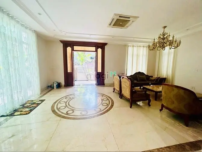 Cho Thuê Biệt Thự Sân Vườn - Khu A4- Hoàng Hoa Thám