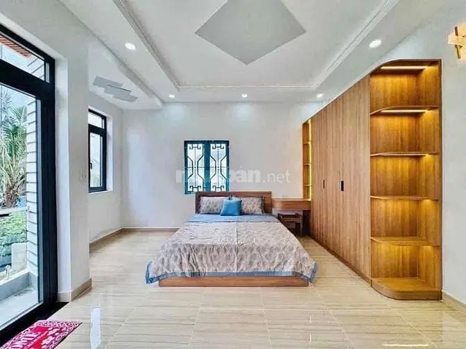 Bán Ngộp Căn Q9 65M2 Giá 4Ty Tl,Hem Oto6M Có Shr Sang Tên Ngay