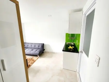 Nhà Thang Máy Hầm Xengay Học Viện Cán Bộrộng 30M2