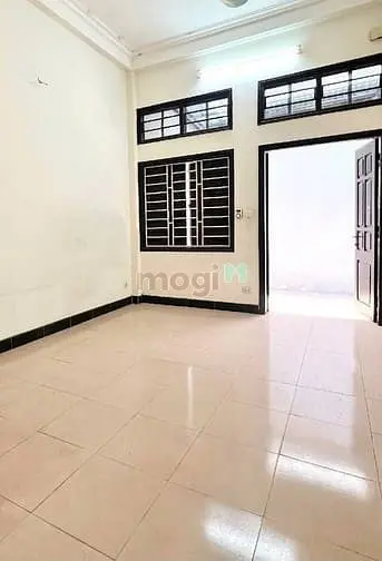 Bán Nhà Dân Xây Phố Thượng Thanh 52M2- Giá Chỉ 5.9 Tỷ, Gần Ô Tô