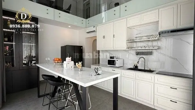 🏠 Cho Thuê Biệt Thự Sân Vườn, Hồ Bơi, 4 Tầng, 5Pn, Full Nội Thất