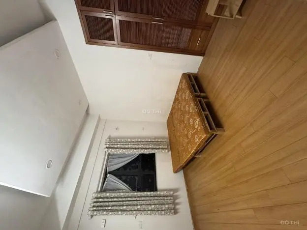 Bạn Cần Thuê Nhà Linh Đàm Đẹp, Rộng, Ở Ngay? Bơi Hết Vào Đây!