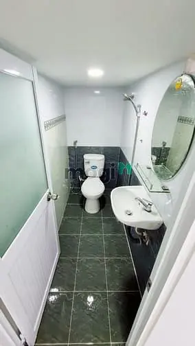 Duplex Tầng Trệt Có Cửa Sổ - Máy Lạnh Inverter (Cách Đh Cn4 Chỉ 1 Km)