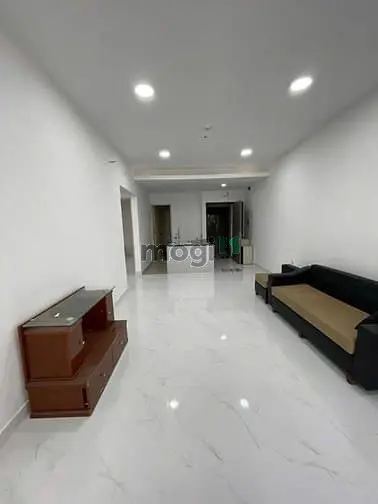 Căn Hộ Ruby Ở P.15, Tân Bình: 2P Ngủ, 2Wc, Rộng 70M2 Giá 8,5Tr