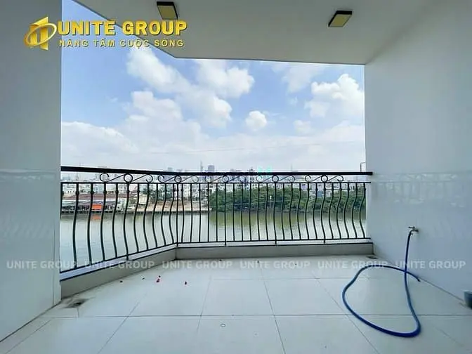 Cho Thuê Căn Hộ Quận 7 - 1Pn 40M2 Full Nt Bc Lớn - Gần Rmit, Lotte