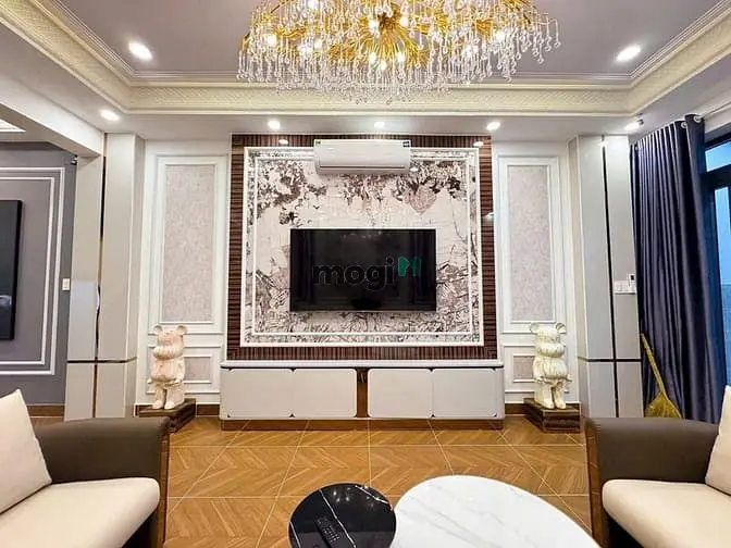 Nhà Phố Tân Cổ Điển Tuyệt Đẹp 3 Lầu St Hẻm Xe Hơi Lý Phục Man, Quận 7