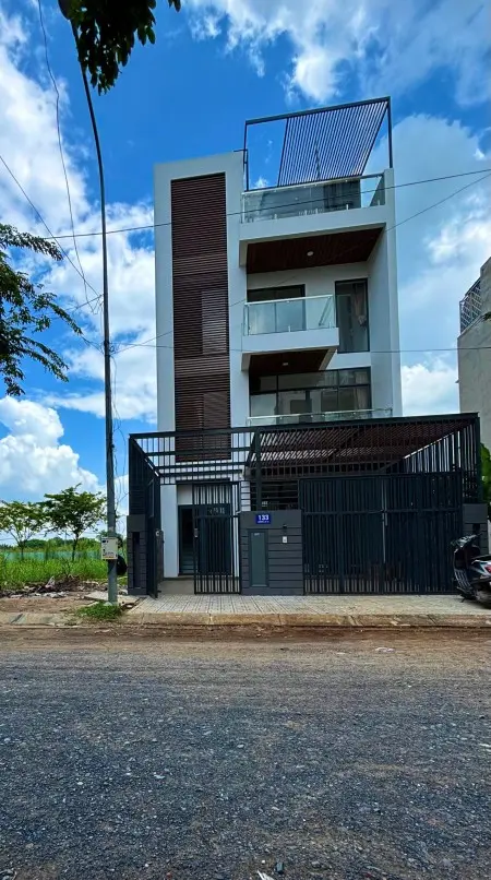 Phòng Cát Lái Gần Umt Gần Citialto, 1Pn Tách Bếp 4Tr5 Rộng 25M2 Full Nt Vào Ở Được Ngay