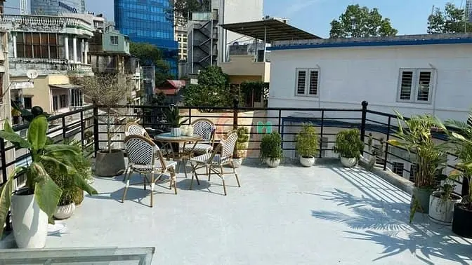 26 Tỷ! Bán Nhà Mặt Tiền Ngang 10M Ngay Chợ Bến Thành, Quận 1 - 4 Tầng