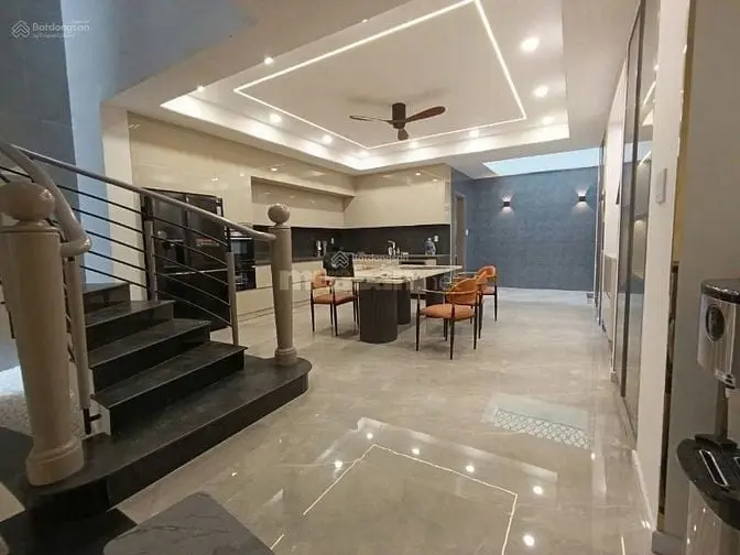 Cho Thuê Nhà Hxh 101/2A Nguyễn Văn Đậu P.5 Q.bình Thạnh