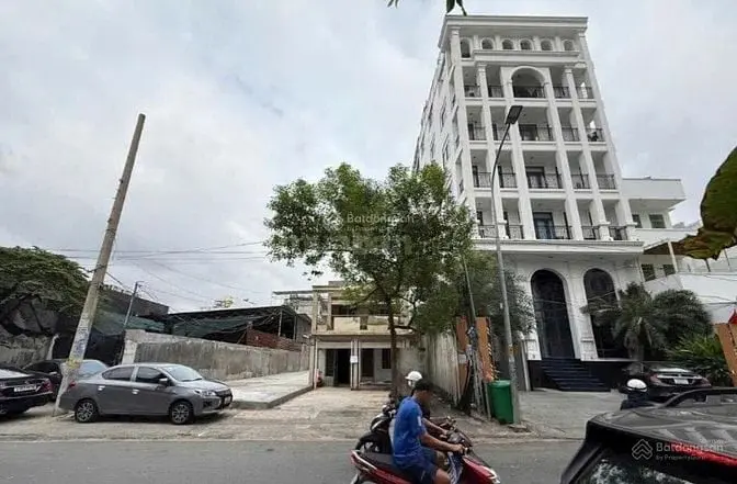 6045171 ảnh đại diện 1