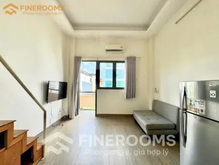 Cho Thuê Căn Hộ Full Nội Thất – Có Ban Công & Cửa Sổ Ngay Thân Nhân Trung, Tân Bình
