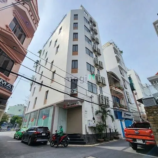 Cho Thuê Tòa Nhà 3 Mặt Tiền 348 Cộng Hòa, Quận Tân Bình – Hầm + 7 Lầu