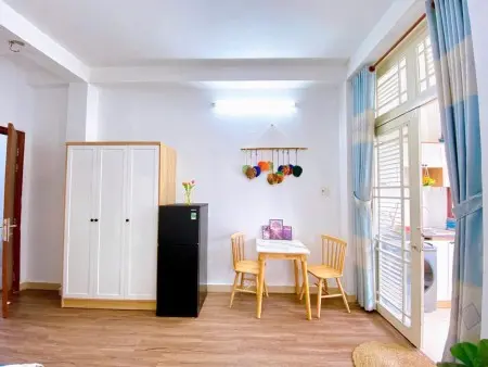 Phòng Ban Công Đỗ Tấn Phong, P9, Phú Nhuận, 35M2, Chỉ 6Tr6/Tháng