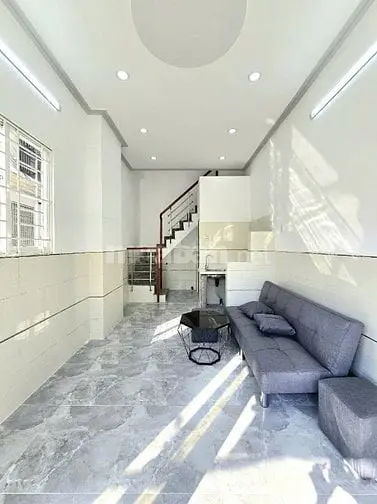 Nhà Mặt Tiền Hẻm Có Sổ Hồng 2 Lầu
