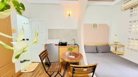 Cho Thuê Studio Phan Xích Long Full Nội Thất, Ban Công Thoáng Mát Giáp Bình Thạnh