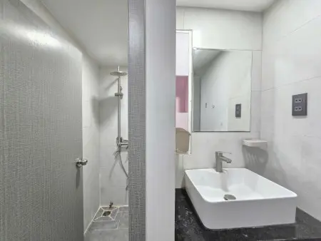 Duplex Có Thang Máy Nguyễn Thượng Hiền, Giá Chỉ 5Tr5/Tháng