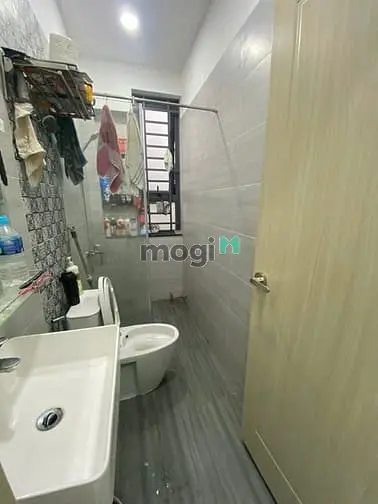 Nhà 2 Tầng Mặt Tiền Đường 17 Quận 7. Kdbb Tốt. 5*21 Hơn 12 Tỷ.