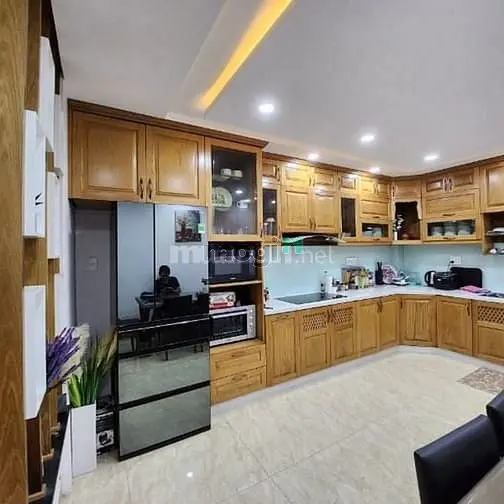Cho Thuê Nhà Riêng Đẹp Khu Kinh Doanh Lê Văn Sỹ – Hẻm 8M, 4Pn, Full Nt