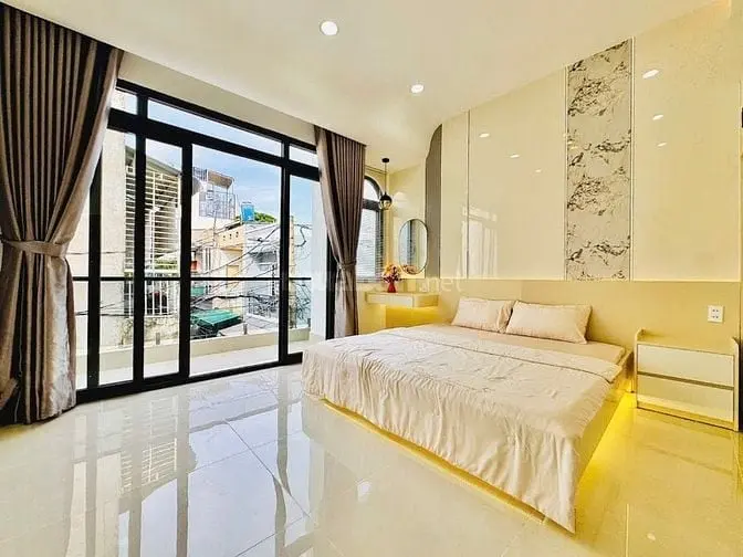 Nhà Đang Cho Thuê 35Triệu/Tháng Cần Bán 5.2Tỷ Ngay Nguyễn Phúc Nguyên