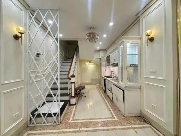 Bán Nhà Lô Góc Mỹ Đình 45M² 4 Tầng, Full Nội Thất Chỉ 8 Tỷ