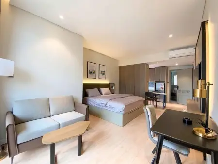 Cho Thuê Căn Hộ Có Ban Công, Tách Bếp, Có Nội Thất Hiện Đại Tại Bạch Đằng, Tân Bình