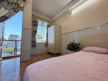 Cho Thuê Phòng Ban Công_Full Nội Thất Ngay Vạn Kiếp, Bình Thạnh Gần Khu Phan Xích Long, Giáp Q1