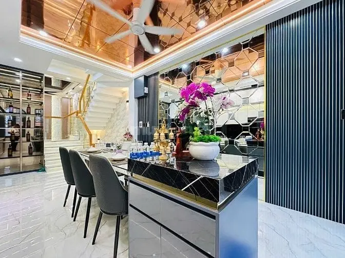 Cho Thuê Nhà Mặt Tiền 4 Lầu Có Thang Máy Đường Số 4 P16 Gò Vấp 4 X 20