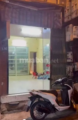 Chính Chủ Cho Thuê Nhà Mặt Đường Số 136 Đê Trần Khát Chân