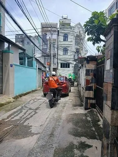 Bán Nhà Quận 2 Đường Ô Tô Cách Nguyễn Duy Trinh 60M Nhà 4 Tầng Ko Lg