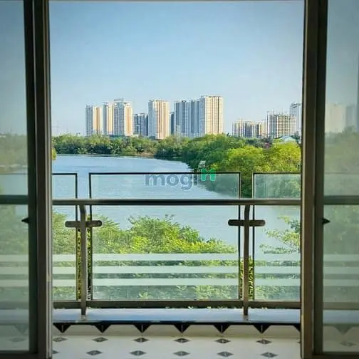 Bán Gấp Star Hill Phú Mỹ Hưng – Căn Góc 3Pn, View Đẹp, 102M², 8.8 Tỷ
