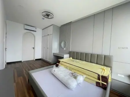 Chung Cư Satra, Phan Đăng Lưu, Pn: 3P Ngủ, 2Wc, 22Tr/Th, Ban Công Thoáng