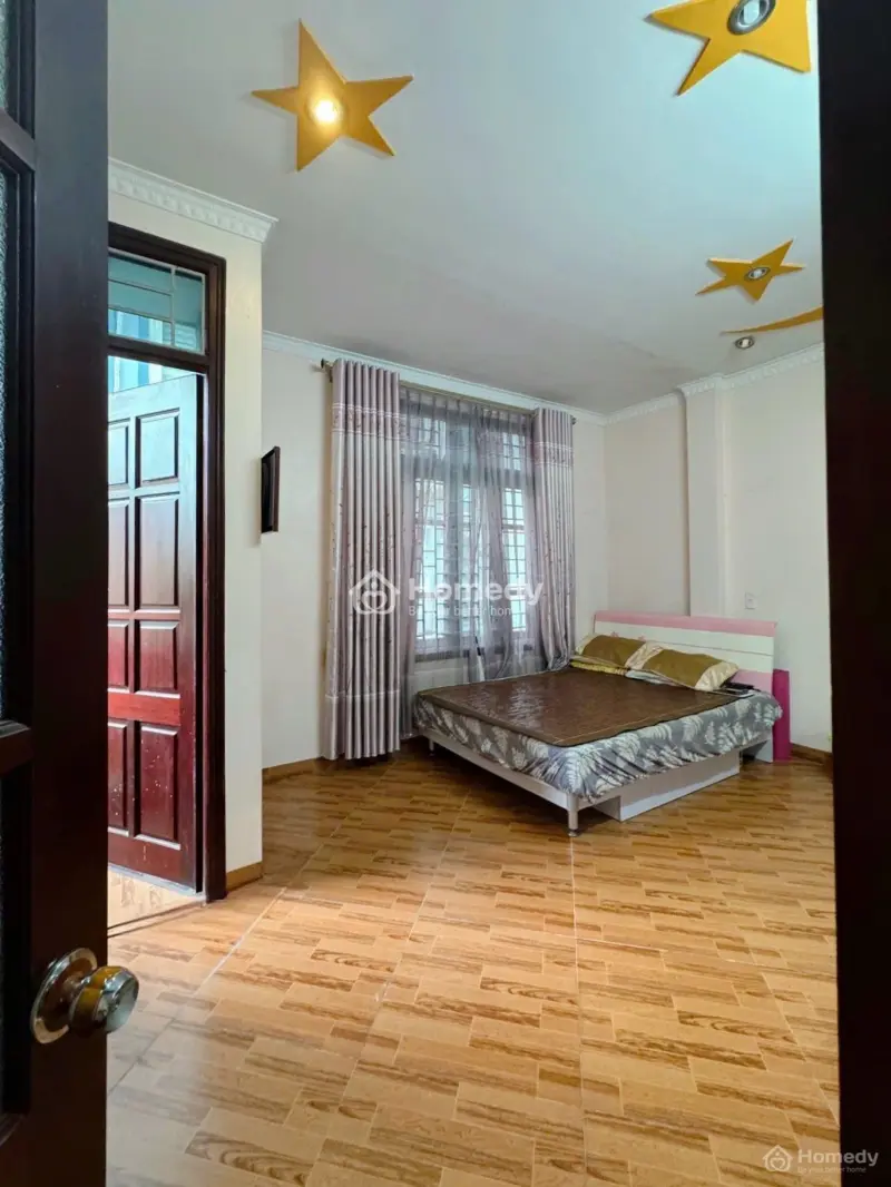 Bán Nhà Tây Hồ - Nhà Đẹp , Dân Xây , Ngõ Thông , Ba Gác Chạy Vòng Quanh 