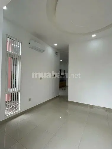 Bán Biệt Thự 7 X 20M Giá 10 Tỷ Gần Đường Lê Văn Thịnh - Quận 2