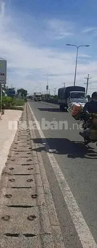 Cho Thuê Nhà Nguyên Căn Riêng Biệt Mặt Tiền Nhựa Lớn Tl 824