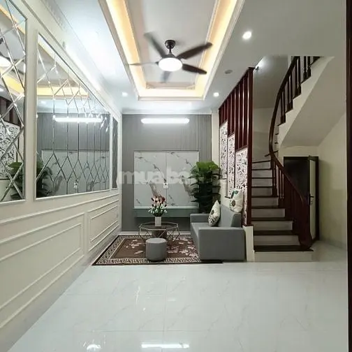 Bán Nhà Phố Trịnh Công Sơn,Tây Hồ, Dt: 50M2,13 Tỷ. Gần Phố,K/D Sầm Uất