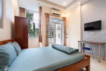 Cho Thuê Phòng Trọ Phú Nhuận Full Nội Thất 30M2- Ban Công Thoáng