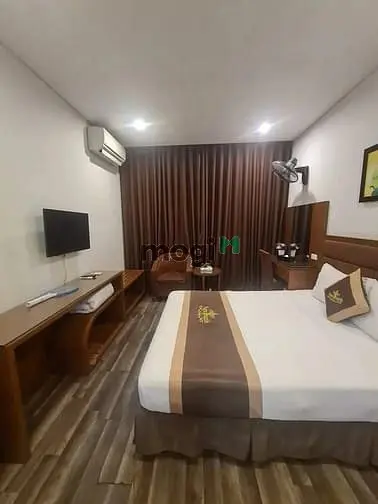 Biệt Thự 340M2 X 4 Tầng Nguyễn Duy Trinh, Linh Đàm, Giá 71 Tỷ