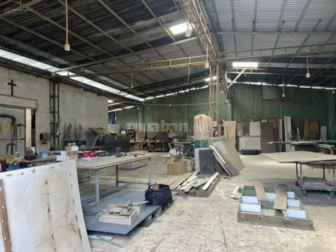 Cho Thuê Kho Xưởng 900M2 Gần Đường Nguyễn Duy Trinh, P. Long Trường,Q9