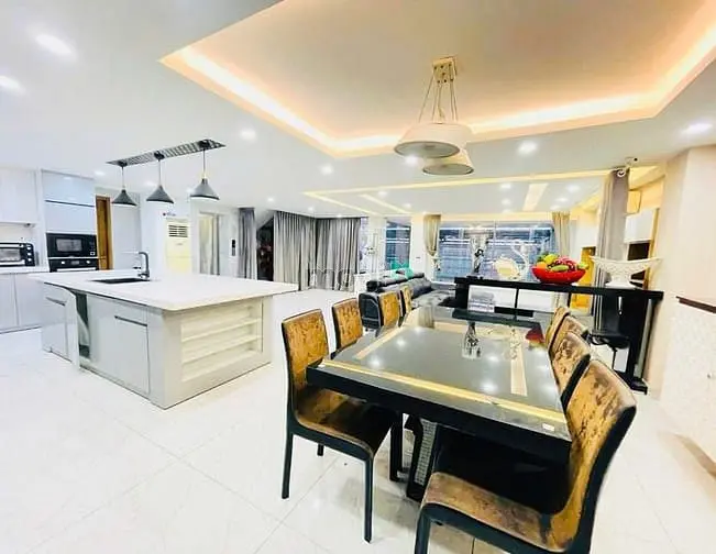 Cho Thuê Nhà Mặt Tiền Đường Nguyễn Trọng Tuyển, Phường 1, Tân Bình
