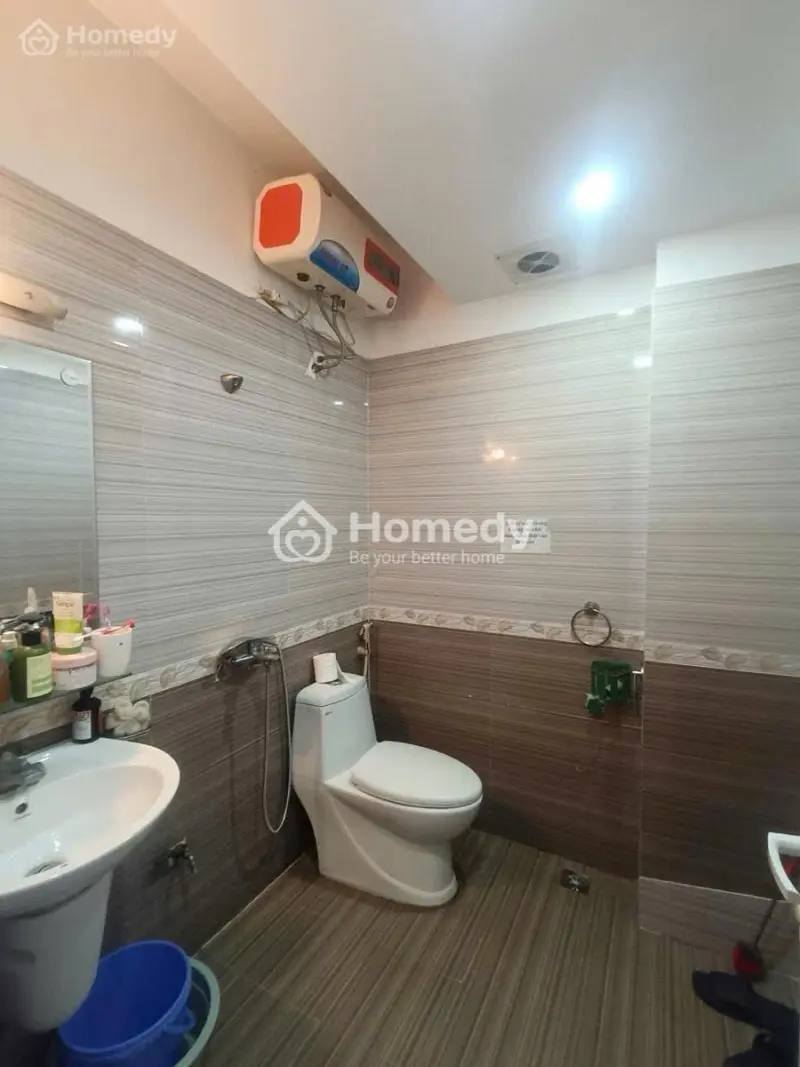 Nhà Phố Chính Kinh Ngõ Rộng Sân Chung 35M 10,2 Tỷ