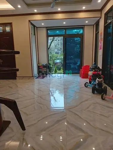 Biệt Thự 340M2 X 4 Tầng Nguyễn Duy Trinh, Linh Đàm, Giá 71 Tỷ