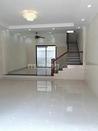 Cần Cho Thuê Nhà Mt 111E Hoa Lan P. 2 Q. Phú Nhuận Ngay Phố Ẩm Thực