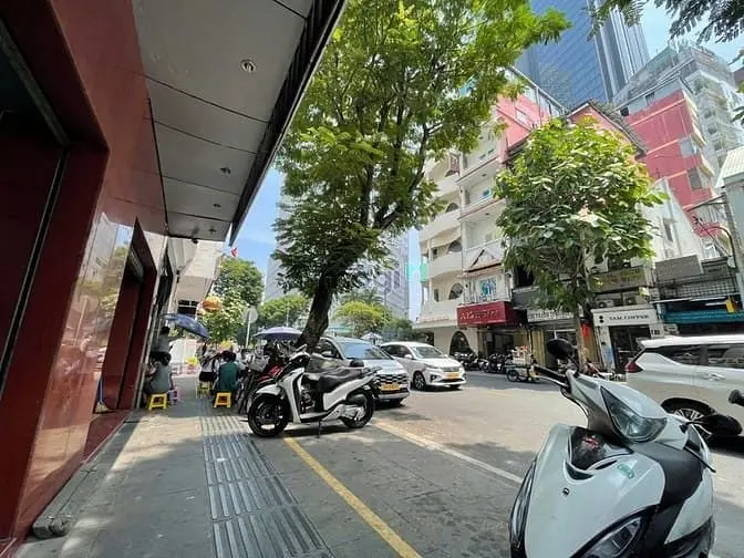 Cho Thuê Nhà Mặt Tiền Đường Mạc Thị Bưởi, Phường Bến Nghé, Quận 1