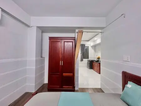 Phòng Full Nội Thất Phòng Ngủ Riêng Ngay Lê Thị Chợ
