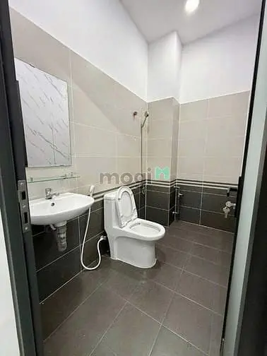 Cho Thuê Nhà Huỳnh Văn Bánh, Phường 10, Phú Nhuận