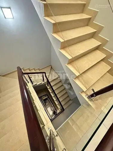 Cho Thuê Nhà Hẻm Xe Tải Lớn 351/2 Lê Văn Sỹ Quận 3 Giá 30 Triệu