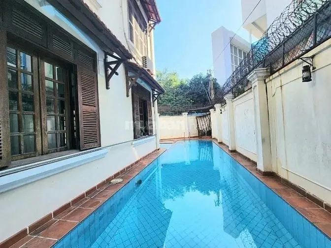 Biệt Thự Hồ Bơi Sân Vườn - 12A1 Ntmk - Cafe, Nhà Hàng, Lưu Trú